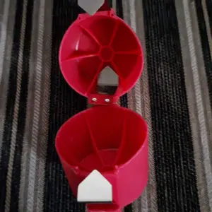 Alat Pengupas Cangkang Telur Pembuka KulitTelur Praktis Egg Opener