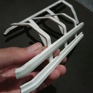 Pengaman samping miniatur truk herek Toy