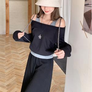 Women's One Shoulder Mock Two-Piece Inner Layer Top, Asymmetrical Sleeveless Design, Casual Loose Fit Fall Fashion Tee 3669 Blouses Shirts Womenswear Basic Crewneck Longsleeve Minimalist