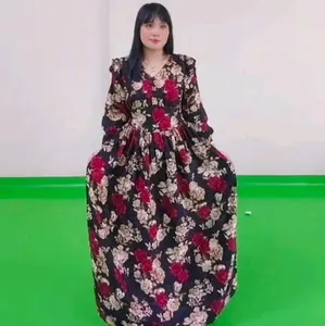 (102) Daster si manis karet motif bunga besar hitam merah kain rayon premium...