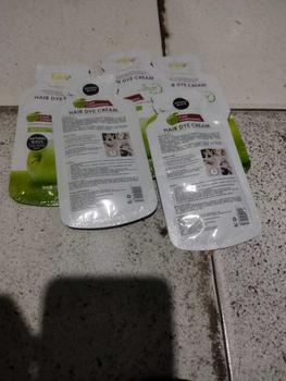 Product Review of 【Fajazz】【COD】Pewarna Rambut Beli 5 Gratis 1 Masker Rambut=160ML, Pewarna Rambut Alami, 2 in 1 Pewarna dan Perawatan, Pewarna Rambut Unisex, Pewarnaan Cepat, Cocok untuk Rambut Putih from 🌻**i 0