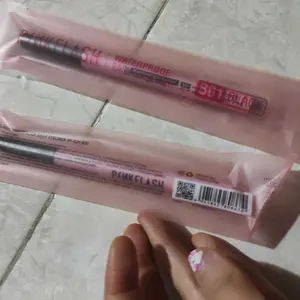 (TERLARIS) PINKFLASH Waterproof Liquid Eyeliner Pencil Long-lasting Smudgeproof Tahan Lama Tahan Air PFE01