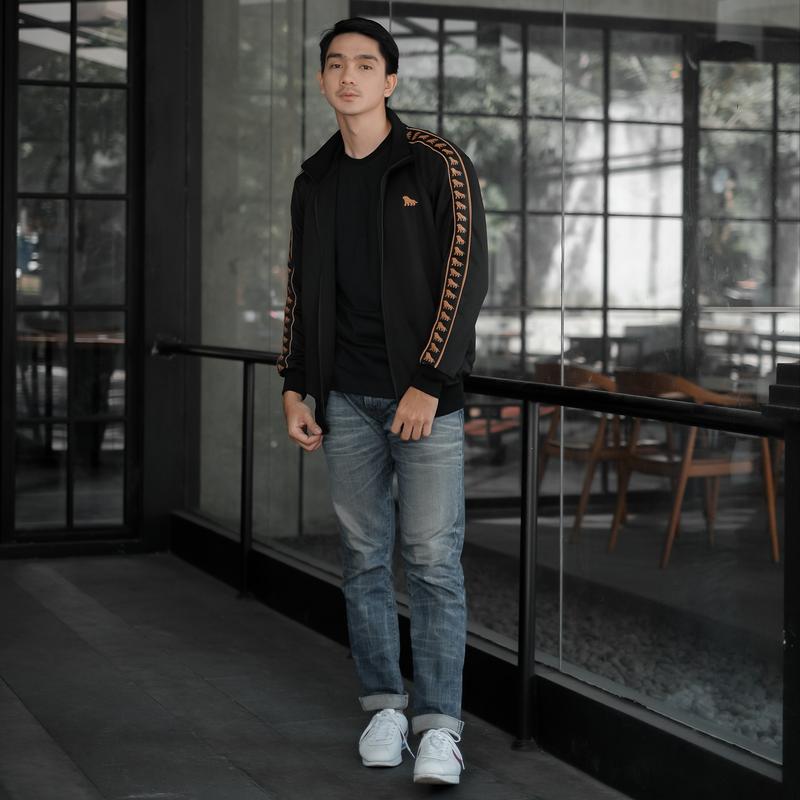 Delirium Jaket Tracktop Tapped Gold 9