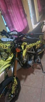 Product Review of Decal Sticker KLX BF Xtreme 150 Stiker KLX Fullbody Supermoto KLX BF Graffiti KLX 007 from A**2 0