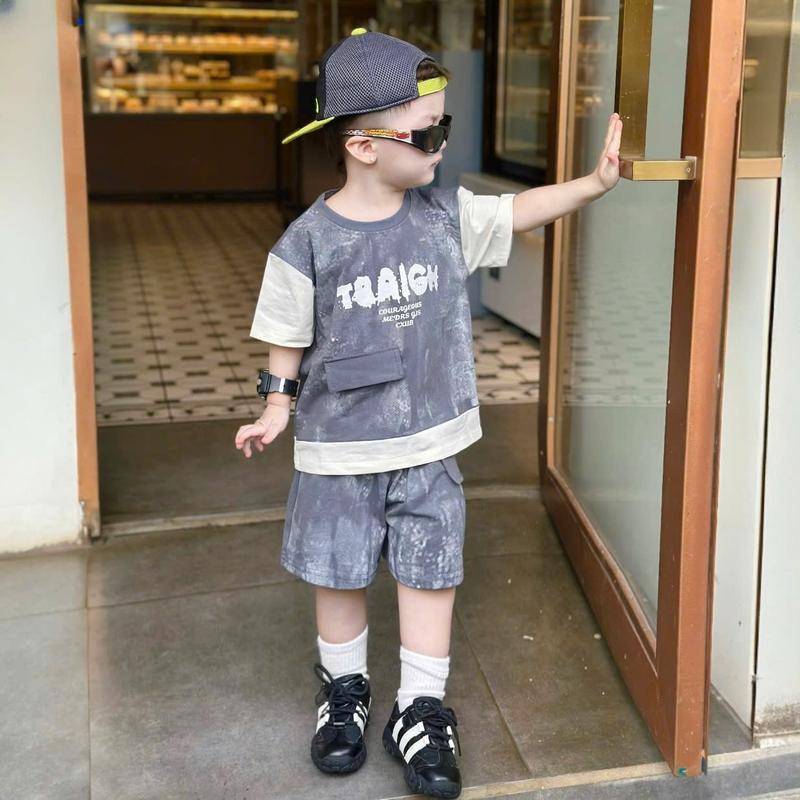   TẶNG KÍNH  Bộ Quần Áo Hè Trẻ Em Màu Xám và Xanh Loang Phong Cách Năng Động Ngầu Chất Chơi Cho Bé Trai Size 8-30kg Chất Liệu Mềm Mịn Thoáng Khí Phù Hợp Cho Bé 8-30kg Jean Kaki Đường May Tỉ Mỉ Chắc Chắn 