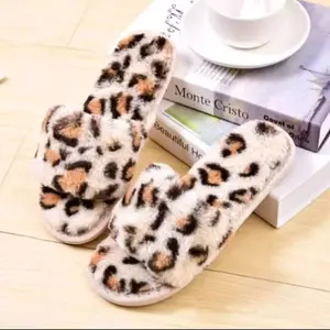 sandal kokop wanita dewasa full bulu macann