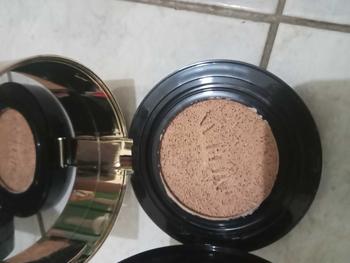 Product Review of GMEELAN Black Truffle PCA Zinc Antioksidan Air Cushion 7g+10g High Coverage Cushion Dengan Kandungan Skincare Mencegah Kekusaman Dan Kulit Kering Sepanjang Concealer Foundation Wajah Extract Mencerahkan Lasting Compact Bedak Padat from t**1 1