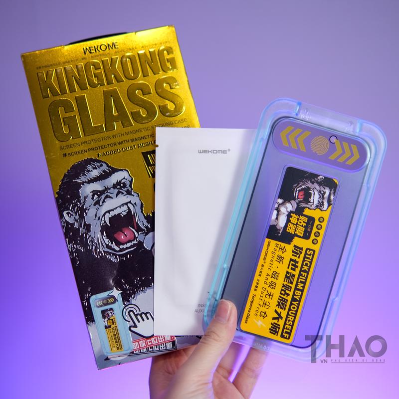 [Khung tự dán] Kính cường lực KingKong WEKOME khung tự dán trong suốt và chống nhìn trộm dành cho iPhone, màn loa nano bảo vệ loa, bảo vệ màn hình tránh va đập và trầy xước