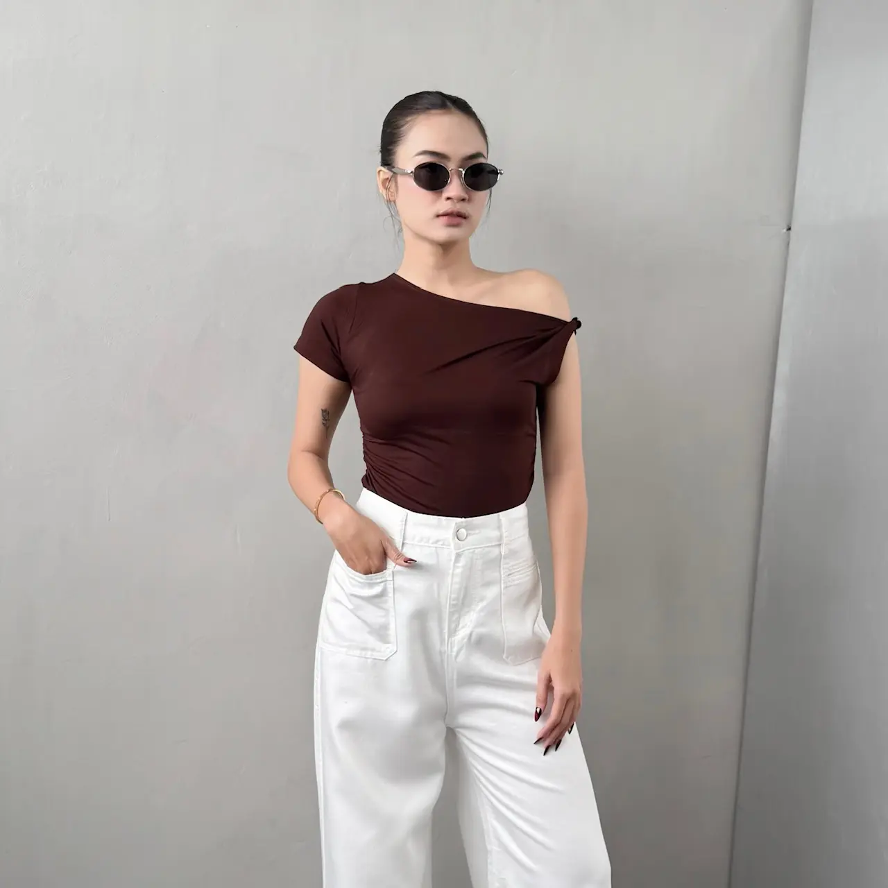 Georgios Women | Cessie Top | Kaos Lycra Spandex Wanita Kekinian Polos Atasan Baju  Cewek Dewasa Tshirt  Oblong Pendek Santai Tee  Nyaman Lembut Simple Katun Panjang Basic
