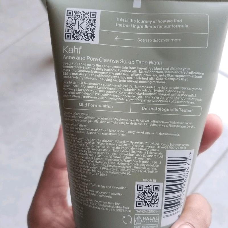 Promo - Kahf Face wash acne and Pore cleanser scrub (melembabkan & mencerahkan kulit) 100ml 2