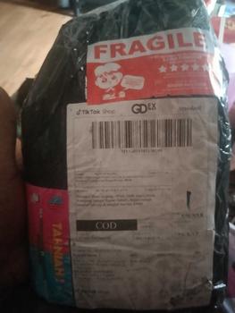 Product Review of SABUN DOBI LAUNDRY LIQUID DETERGENT RUMAH MANIS 2L (PEWANGI + PELEMBUT/SOFTENER + ANTIBAKTERIA + TANPA FORMALIN + HIGH QUALITY)) from 🕸**️ 0
