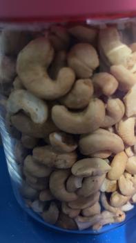 Product Review of kacang mete oven grade premium kemasan 500gr from H**a 2