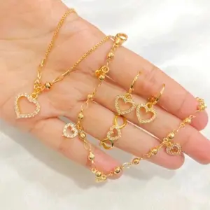 SET PERHIASAN LOVE TITANIUM DEWASA PERMATA GOLD CANTIK