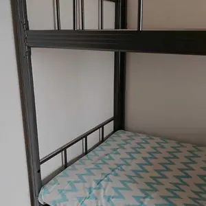 【TETE-LIVE】 Ranjang Susun Besi Tempat Tidur Bertingkat 2 Susun Untuk Semua Umur Anak Remaja Dewasa Model Minimalis Ranjang Besi Tingkat Untuk Kos Kosan Asrama Sekolah Rumah Tinggal Apartemen Kamar Kecil Dengan Tangga dan Pagar Pengaman