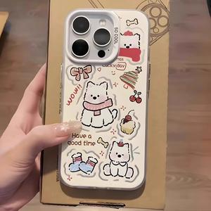 การ์ตูนผ้าพันคอลูกสุนัขเข้ากันได้กับเคส iPhone16 พรีเมี่ยม Sense iPhone15 ใหม่ iPhone14 ป้องกันการตก 13/12 สีเงินความคิดสร้างสรรค์ 11 / XSMax การ์ตูน XR / XS / 8Plus ‌สำหรับผู้ชายและผู้หญิง