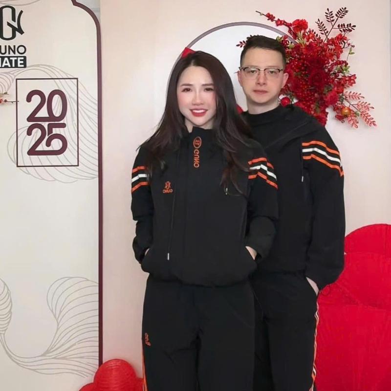  GUNO-Bộ quần áo gió giãn dày NỮ GUNO MŨ phối sọc tay ngang SP5 |25BG138 25BB178 