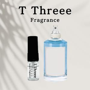 T Threee セーリングデイ　EDP 1.5ml キャップ付きミニボトル　サンプルとしてだけでなく持ち運びに便利！！