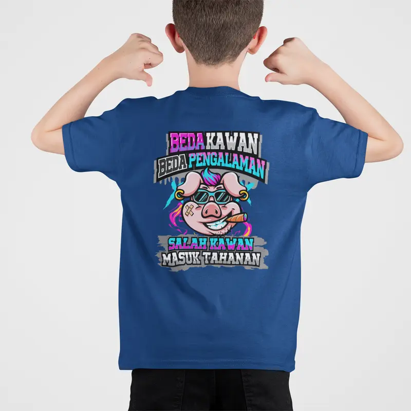 Ajoe kids kaos anak anak umur 4-10 tahun sablon depan belakang motif kata kata BEDA KAWAN BEDA PENGLAMAN 5