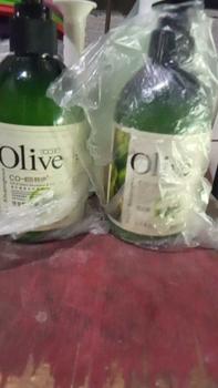 Product Review of [ BISA COD ] SHAMPOO OLIVE ANTI KETOMBE DAN AMPUH MENGATASI RAMBUT RONTOK 270 ML from n**1 0