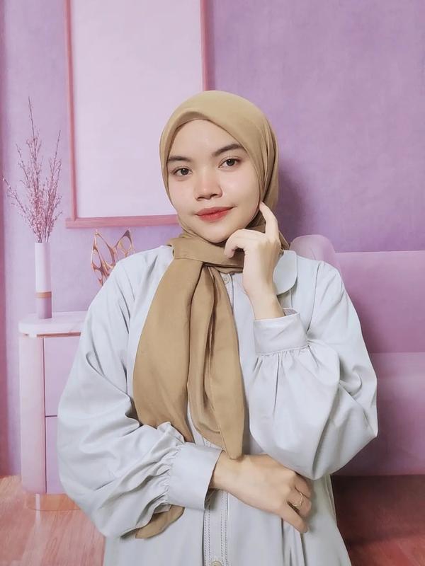 Voal Lux / Arabian Syar`i / Fashion Hijab Muslimah / Hijab Wanita Terbaru / OOTD Muslim / Kekinian 3