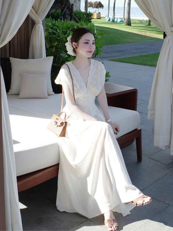 Váy nữ maxi cổ v cánh tiên áo thân ren boi chân váy dáng dài chất liệu đũi mềm mại ms252