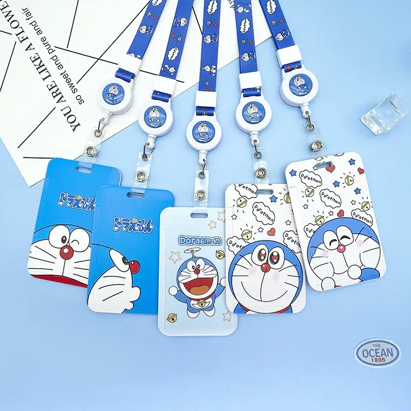 ที่ใส่บัตรโดเรมอนการ์ตูนพร้อมเชือกเส้นเล็กยืดไสลด์ยาวสำหรับรถบัส อาหาร และบัตรเข้าถึงรถบัส