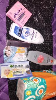 Product Review of MARINA Compact Powder UV Brighten Up Bedak Padat 12gr Peach Wajah from s**a 0