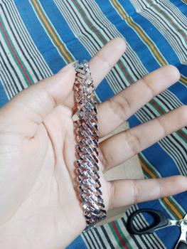 Product Review of Benika Accesories - Gelang Tangan Rantai Wanita Xuping Jewellry Lipan Dove 1.2cm 1.5cm - Korean Style Anti Karat Aesthetic - Aksesories Fashion Trendi 2023 - Titanium Simple Elegand Mewah - Bracelets Kulit Perhiasan Permata from A**a V**a L**a 0