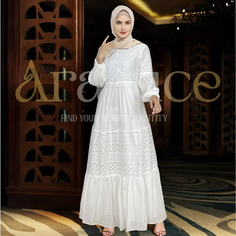 Size Chart UKURAN = LD (lingkar dada) - PB (panjang baju) M = 98-100CM - 138CM L = 102-104CM - 138CM XL = 110-112CM - 138CM XXL = 118-120CM - 138CM Toleransi ukuran 1-2cm / SIZE Gamis Muslim Ceruty Dalaman 0