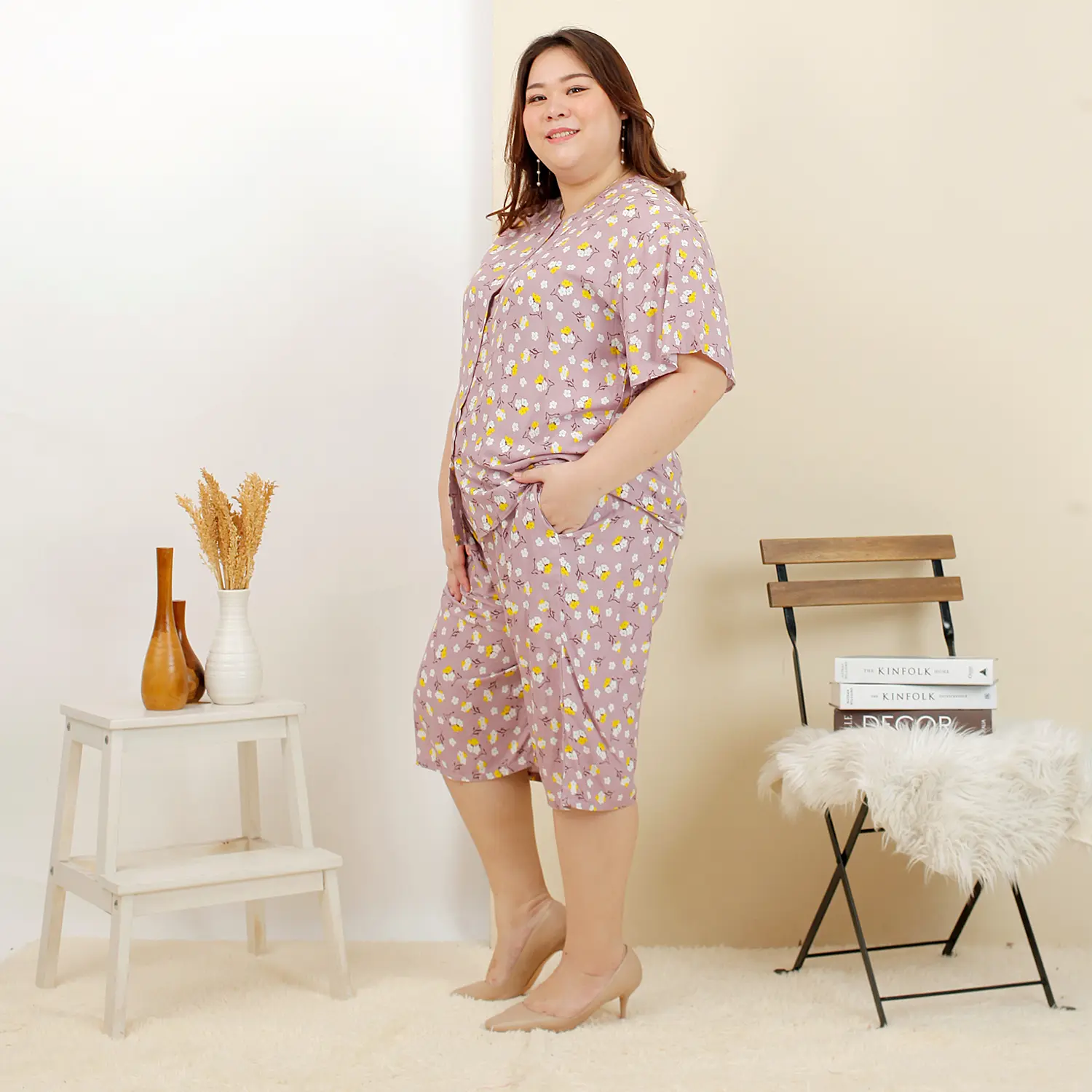 NAYA SETELAN BAJU DAN  CELANA PENDEK JUMBO LD 150 CM