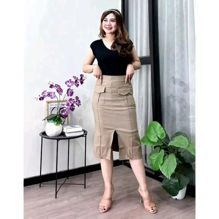 rok kargo wanita bahan halus 7/8 saku kanan kiri,belah tengah Dewasa Casual