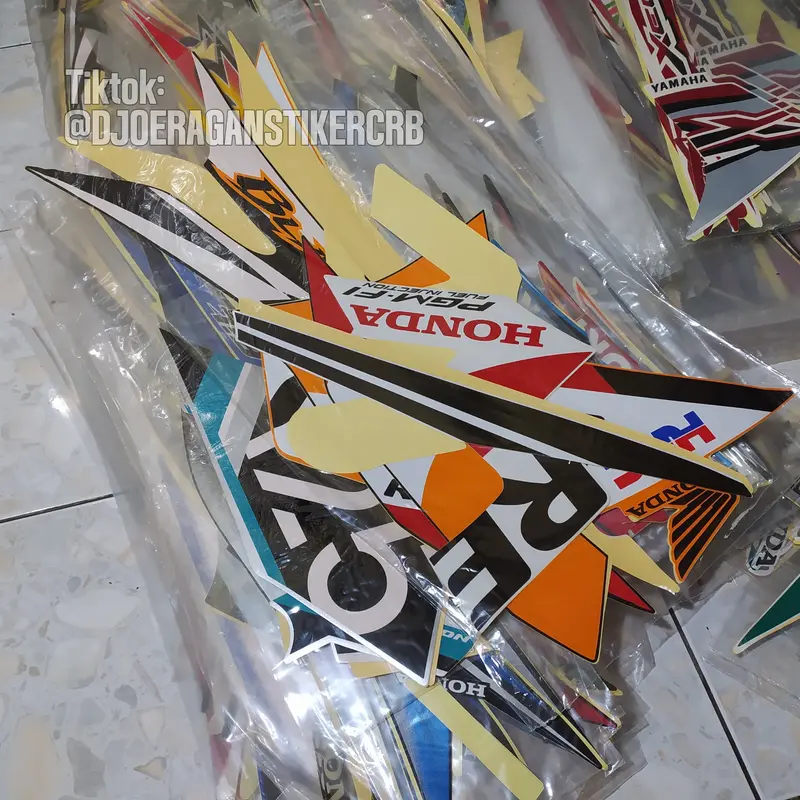 Striping Blade Repsol 125 2014 Stiker Motor Honda Blade Repsol 2014 Motorcycle 1
