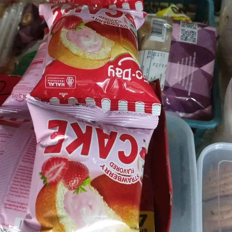 GO-DAY GO CAKE Strawberry 10 pcs PROMO Harga  Pabrik 2