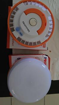 Product Review of Lampu Emergency Gantung / Magnet UFO 300w 400w (SUPER Terang) Cas Hp Usb from A**a 0