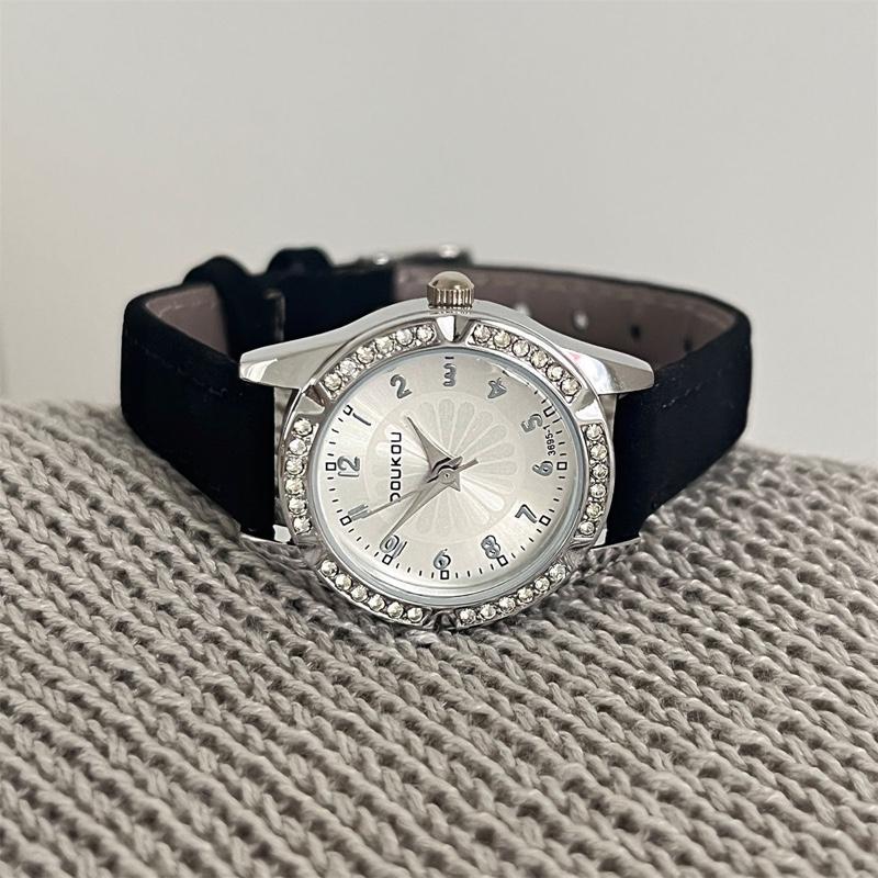 Đồng hồ nữ Doukou đính đá dây da sang xịn xinh xắn D26