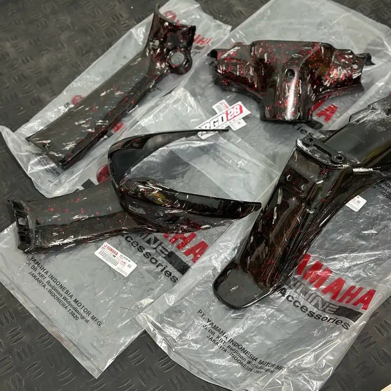 body set kasar fizr original baru skining carbon forget merah  diamond 0