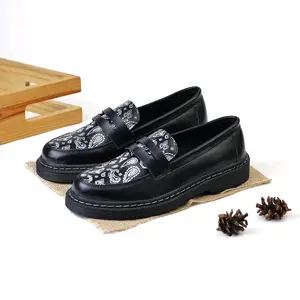 RZ SEPATU LOAFERS KARAKTER PRIA WANITA EDISI TERBARU 2024 Hitam Flat Shoes