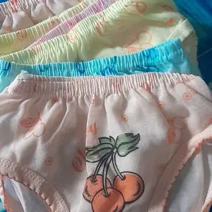 GROSIR 12 PCS Celana Dalam Anak Perempuan Kriwil Sablon Motif Hello Kitty Kuromi Strawberry Cherry Apel