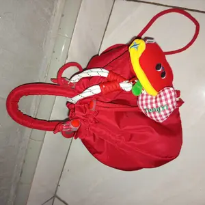 [RISSA] Cherry Bag Charm Gantungan Tas Trendy Baru Ganci Tote Lucu Aksesoris Tas Hiasan Boneka Tas Mini Kecil Love Rissa