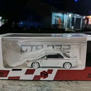FOCAL HORIZON GTR R32 PUTIH SEGEL Mobil Diecast Skala 1:64 untuk Pecinta Mobil Sport dan Kolektor