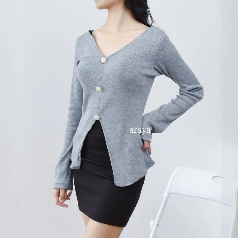 Jade Top - Atasan Wanita Longsleeve Lengan Panjang Bahan Knit Tebal Casual Top 1