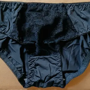 (BRA DAN CD DIJUAL TERPISAH) Bra Push Up Tanpa Kawat Wanita Pakaian Dalam Bh Busa Tebal Kait Belakang Renda Beha Cewek