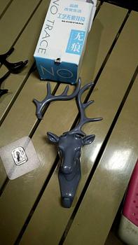 Product Review of COD Bathroom Punch-free Hook Creative Antlers Hook Behind The Kitchen Door Hook Light Organiser Smooth Wall Deer Hanger Plastic Stainless Hangable from J**5 1
