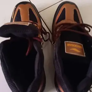 Calzada Paramount Sepatu Gunung Pria Nylon Multicoloured Outdoor Size 39-43 Hiking Shoes dengan Desain Keren dan Nyaman untuk Aktivitas Luar Ruangan