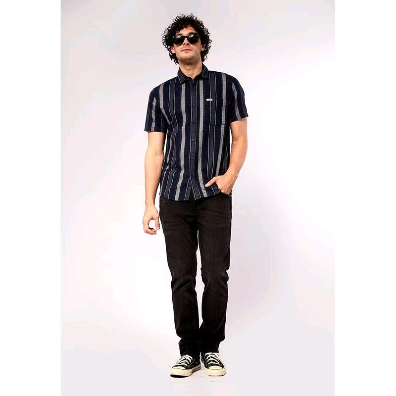 Kemeja Wrangler CAIN 07P24 slimfit Pria 3