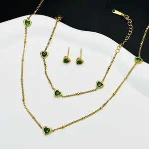 Set Perhiasan Wanita Kalung Anting dan Gelang Hati Berlian Temperamen Anti Karat Tidak Luntur
