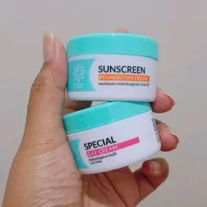 Viva Sunscreen Foundation & Special Day Cream 22gr - Krim Wajah dengan UV Filter & Moisturizer untuk Perlindungan Sinar Matahari