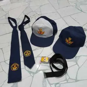 1 set perlengkapan seragam sekolah smp / dasi smp / topi smp /sabuk smp (bordir kuning)