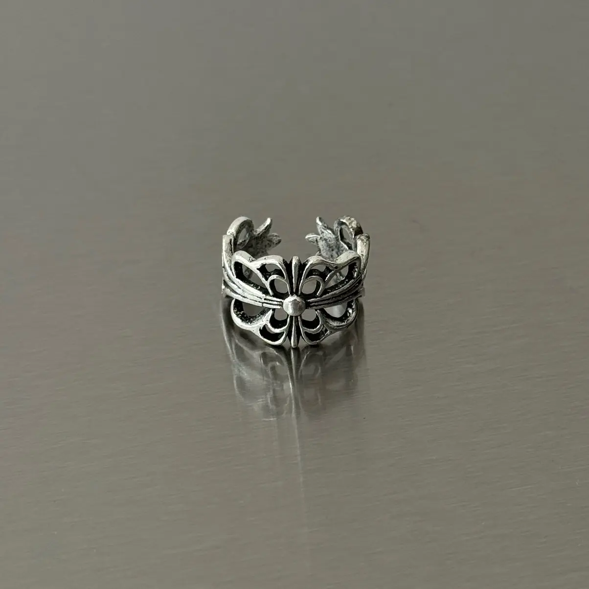 ￼SKYMED / Ring Butterfly Vintage