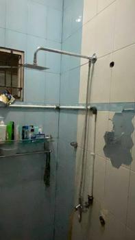 Product Review of Wall Flange Shower Tancap Dinding Flange Shower Kran Cabang Air Pipa Stainless 1/2 Inch JS-57 from n**0 0